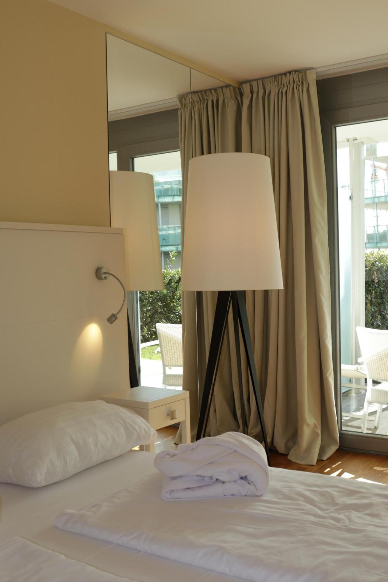 Nikola Luxury Apartments Senia Petrcane Exterior foto